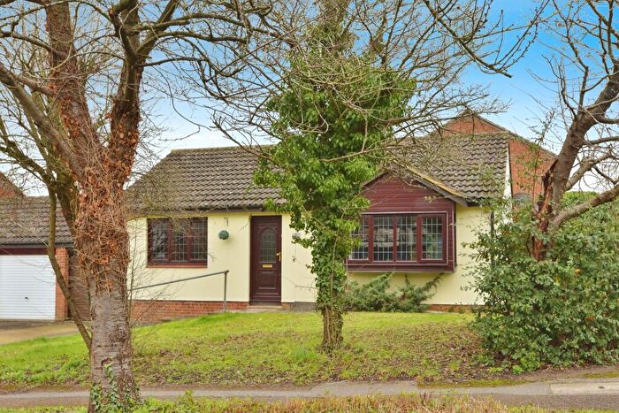 2 Bedroom Bungalow To Rent In Clay Hill, Two Mile Ash, Milton Keynes, MK8