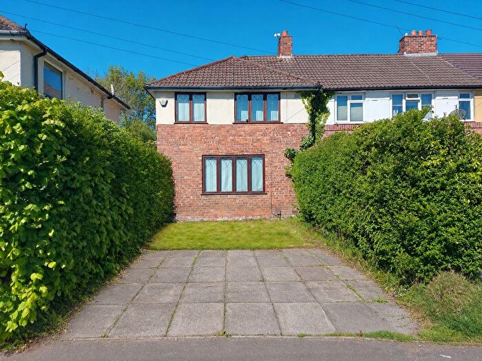 2 Bedroom End Terrace House For Sale In Lindfield Estate South, Wilmslow, Cheshire, SK9