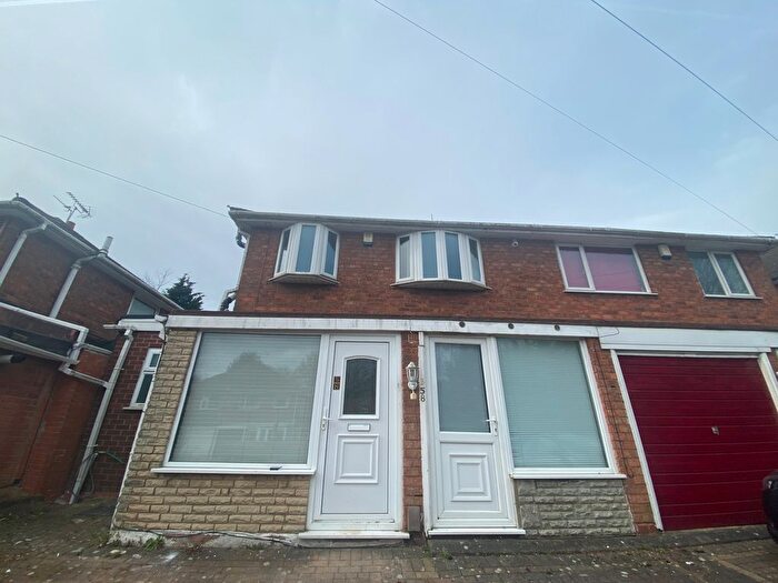4 Bedroom Semi-Detached House To Rent In Perry Park Crescent, Birmingham, B42