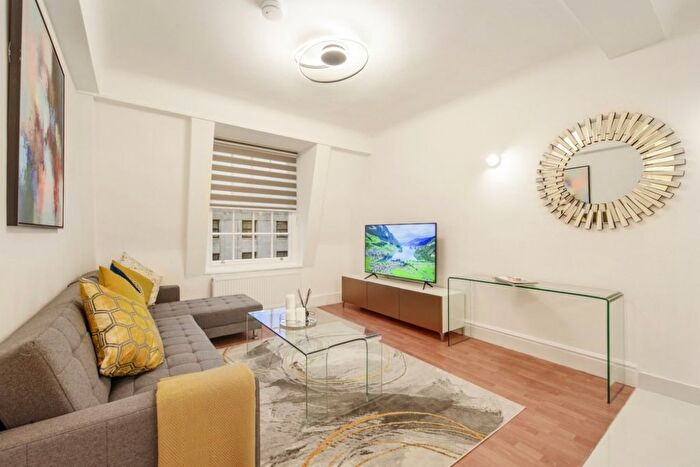 2 Bedroom Flat To Rent In Great Cumberland Place, London, W1H