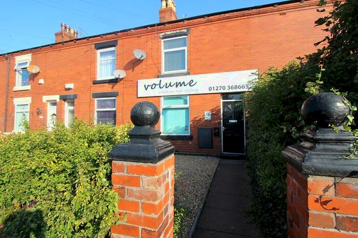 1 Bedroom Flat To Rent In Henry Street, Crewe, Cheshire, CW1