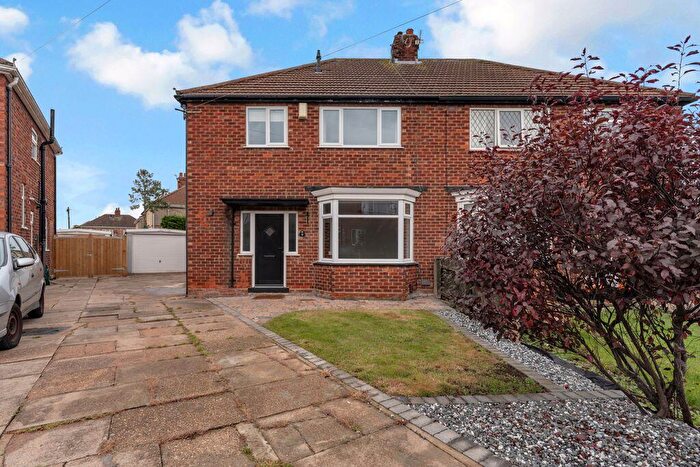 3 Bedroom Semi Detached House For Sale In Hawkins Grove, Old Clee, Grimsby, DN32