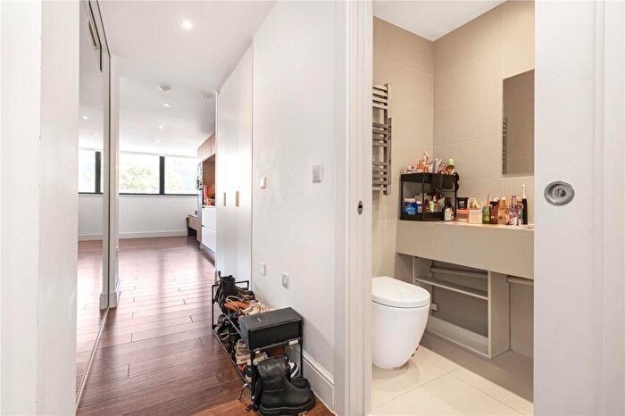 1 Bedroom Apartment To Rent In Finchley Road, London, NW3