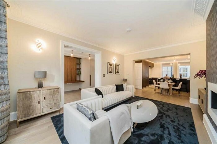 5 Bedroom Flat To Rent In Drayton Gardens, London, SW10