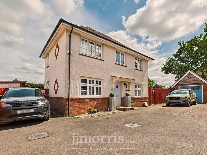 3 Bedroom Detached House For Sale In Parc Llwyn Celyn, St. Clears, Carmarthen, SA33