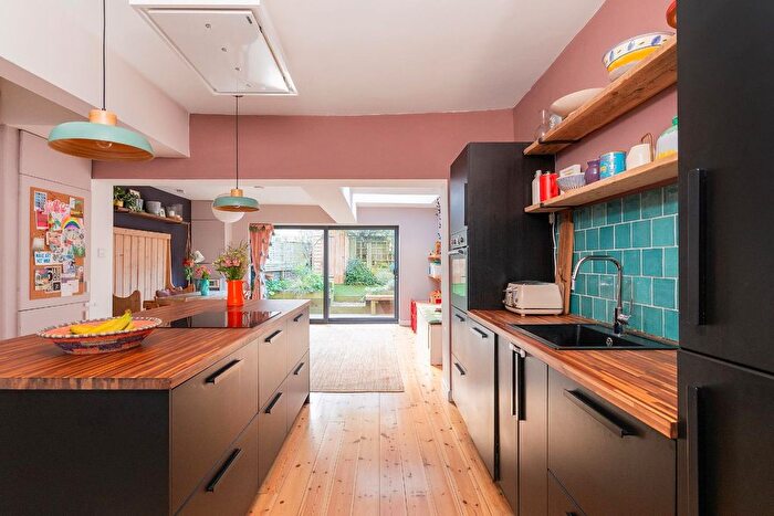 4 Bedroom Terraced House For Sale In Camelford Road, Greenbank, BS5