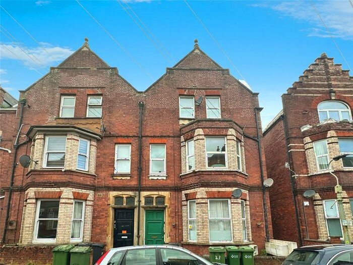 2 Bedroom Flat To Rent In Haldon Road, Exeter, Devon, EX4