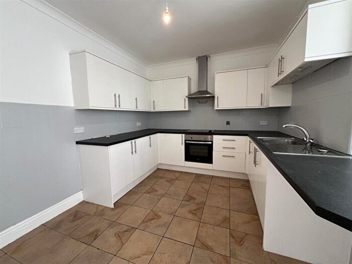 3 Bedroom Terraced House For Sale In Glannant Street, Aberdare, CF44