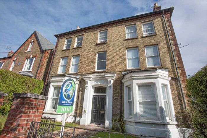 Studio To Rent In Watts Avenue, Rochester, ME1