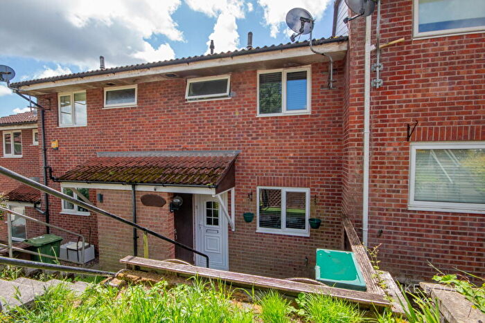 2 Bedroom Terraced House For Sale In Highfield Close, Efford, PL3