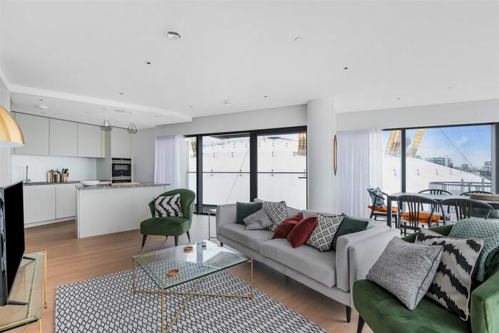 3 Bedroom Flat To Rent In No., Upper Riverside, Cutter Lane, Greenwich Peninsula, SE10