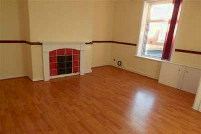 2 Bedroom Terraced House To Rent In Bromley St, BB2