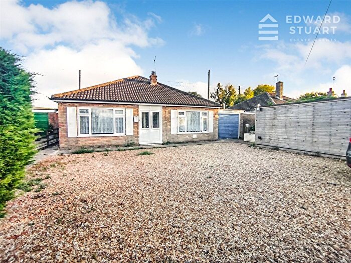 3 Bedroom Bungalow To Rent In Ravens Bank, Holbeach Fen, Whaplode St Catherine, Spalding, PE12