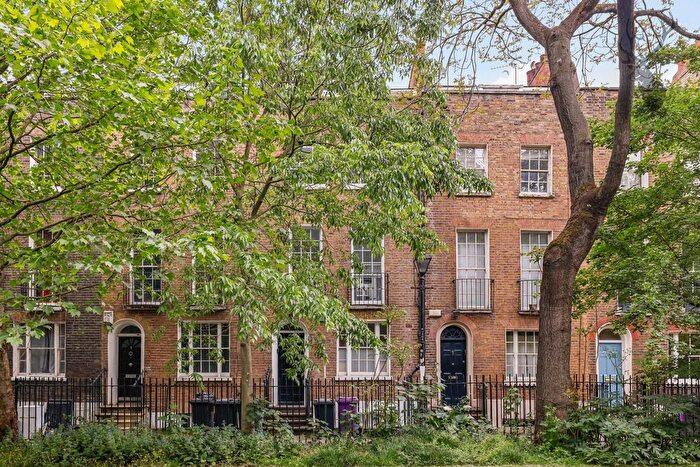 4 Bedroom Property For Sale In Paradise Row, Bethnal Green, E2