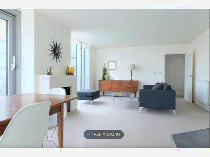 3 Bedroom Flat To Rent In Vertex Tower, London, SE8