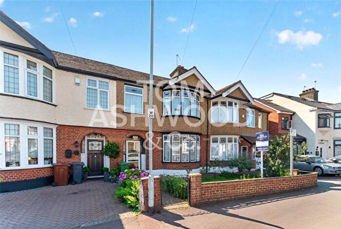 3 Bedroom Terraced House For Sale In Westrow Drive, Leftley Estate, Barking, IG11
