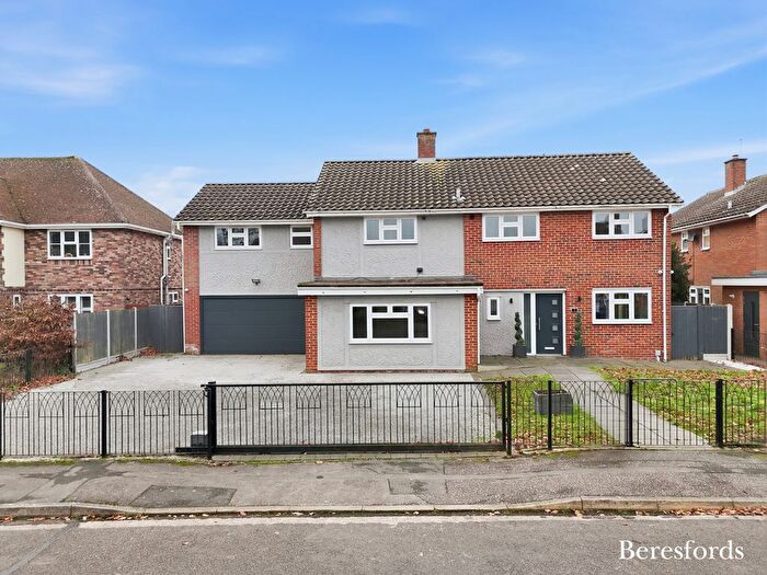 5 Bedroom Detached House For Sale In Holt Drive, Wickham Bishops, CM8