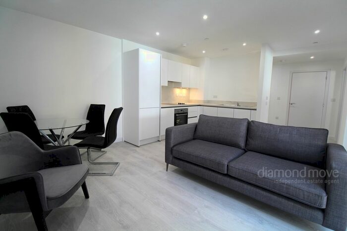 1 Bedroom Flat To Rent In Alexandra Road, Hounslow, TW3