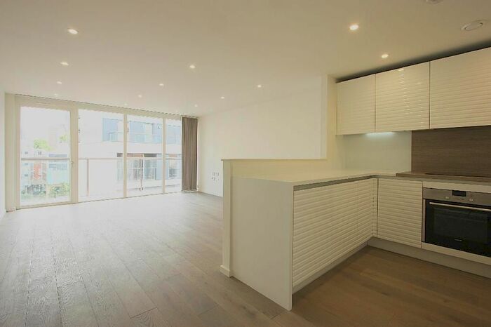2 Bedroom Flat To Rent In Central Street, London, EC1V