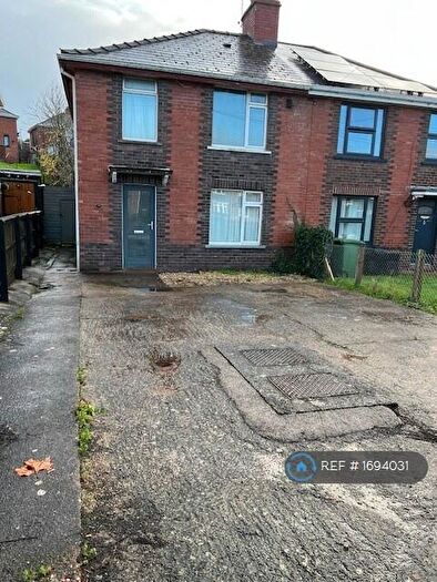 3 Bedroom Semi Detached House To Rent In Rifford Road, Exeter, EX2