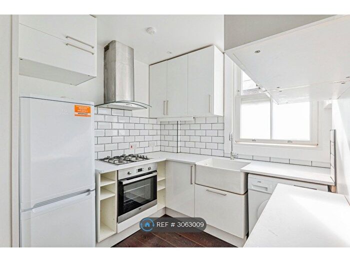 2 Bedroom Flat To Rent In Balmore St, London, N19