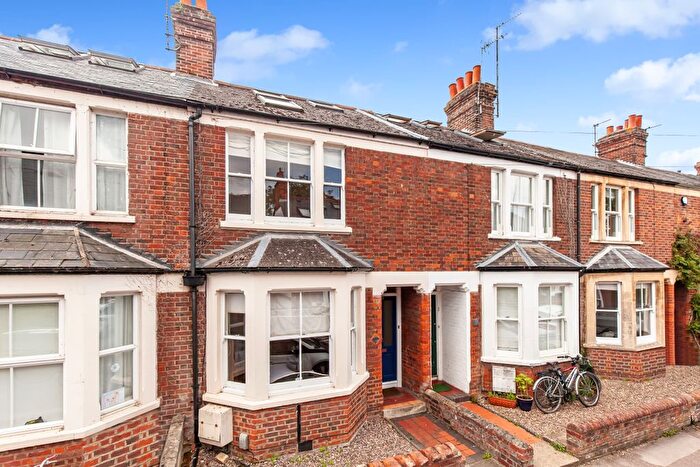 5 Bedroom Terraced House To Rent In Henry Road, Botley, OX2