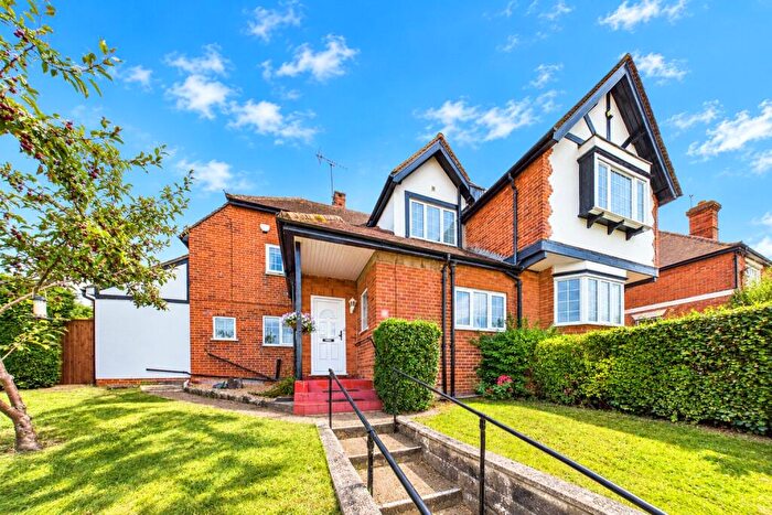 2 Bedroom Semi Detached House For Sale In Sandgate Avenue, Tilehurst, Reading, Berkshire, RG30