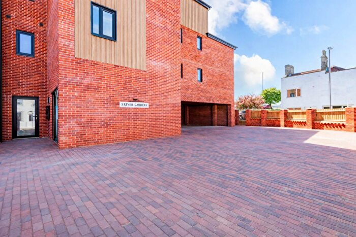 2 Bedroom Apartment For Sale In Bridge Road, Great Yarmouth, NR30