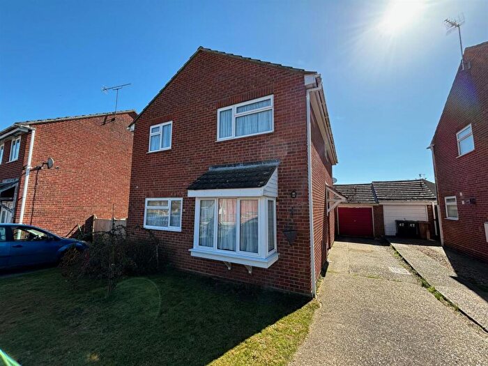 4 Bedroom Detached House For Sale In Steggall Close, Needham Market, Ipswich, IP6