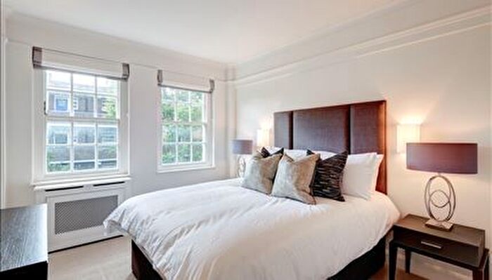 2 Bedroom Flat To Rent In Pelham Court, Fulham Road, SW3
