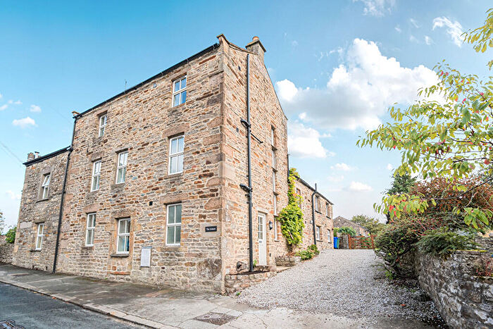 3 Bedroom Cottage For Sale In The Joiners, Duke Street, Burton In Lonsdale, LA6