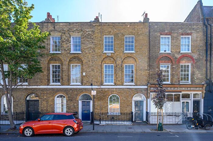 1 Bedroom Flat For Sale In Theberton Street, London, N1
