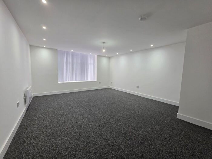 1 Bedroom Flat To Rent In Bridge Street, Walsall, WS1
