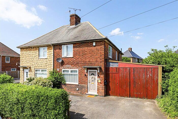 3 Bedroom Semi-Detached House For Sale In Bentwell Avenue, Arnold, Nottinghamshire, NG5
