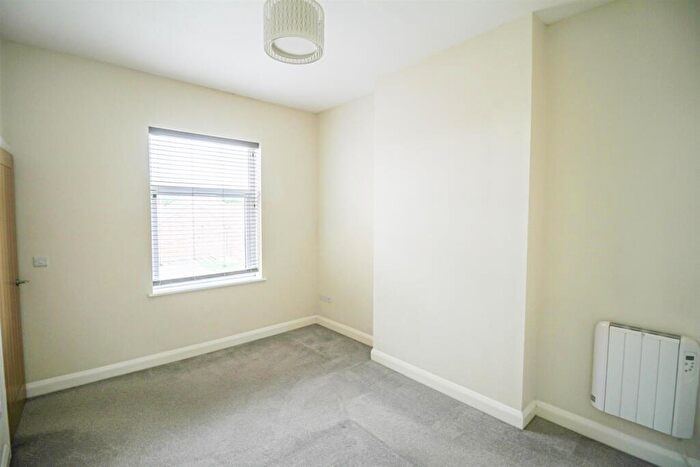 1 Bedroom Flat To Rent In Woodborough Road, Nottingham, NG3