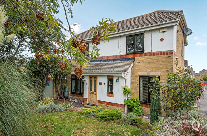 3 Bedroom Detached House For Sale In Nativity Close, Sittingbourne, Kent, ME10