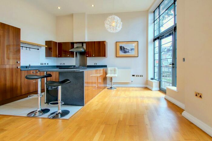 2 Bedroom Flat To Rent In Knighton Church Road, Leicester, LE2