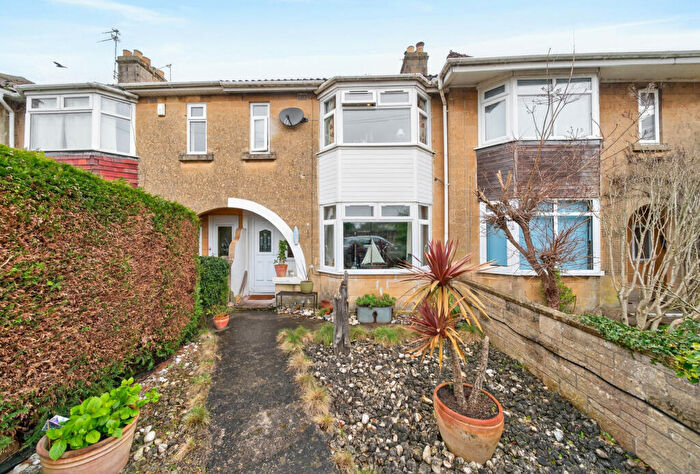 3 Bedroom Terraced House For Sale In Wellsway, Bath, BA2