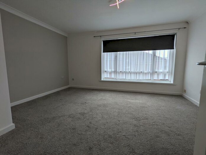 2 Bedroom Flat To Rent In Queen Street, Doncaster, DN4