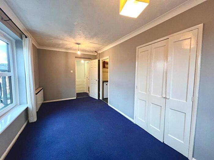 1 Bedroom Maisonette To Rent In Torrington Place, Wapping, E1W