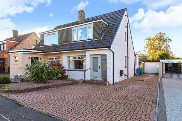 3 Bedroom Semi-Detached House For Sale In Muirfield Street, Kirkcaldy, KY2