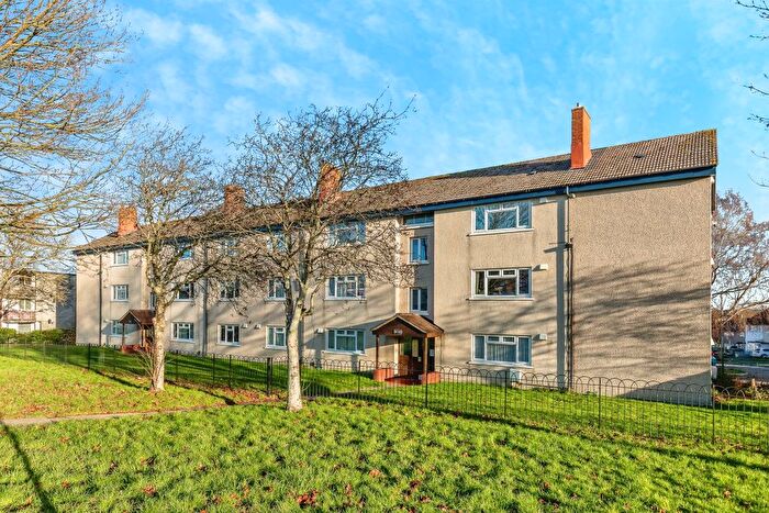 2 Bedroom Flat For Sale In Highridge Green, Bedminster Down, Bristol, BS13