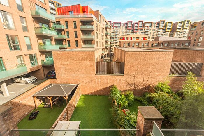4 Bedroom Terraced House For Sale In Rennie Street, Greenwich, SE10