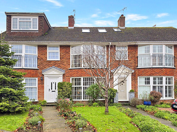 4 Bedroom Terraced House For Sale In Greenacres, Shoreham-by-Sea, BN43