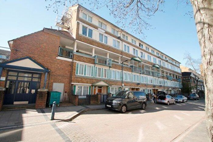 1 Bedroom Flat To Rent In East Surrey Grove, London, SE15