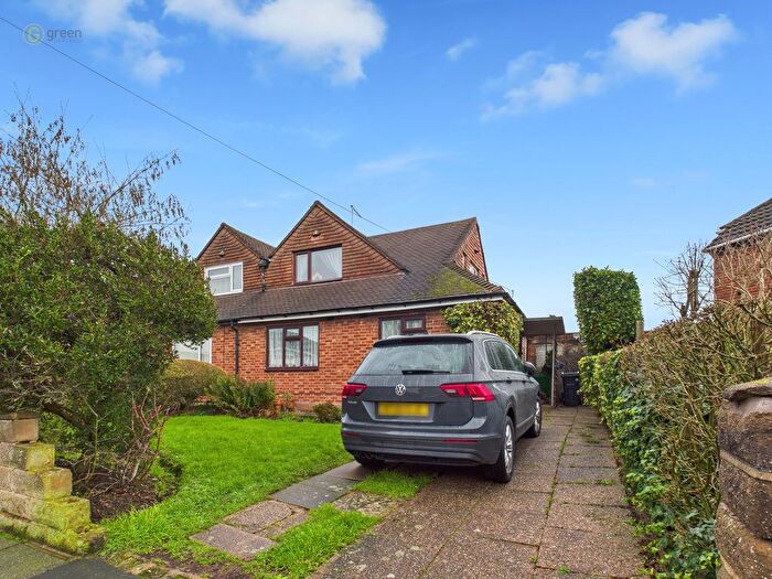 4 Bedroom Semi Detached Bungalow For Sale In Templeton Road, Great Barr, Birmingham, B44