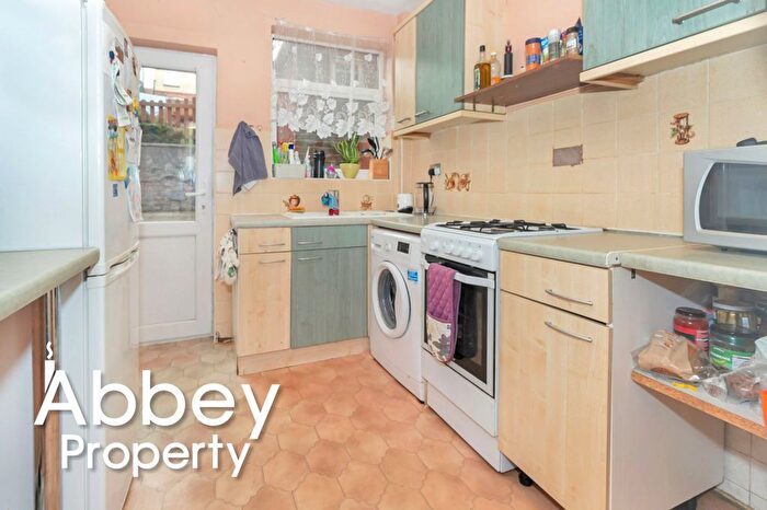 3 Bedroom Property To Rent In Cowper Street, Luton, LU1