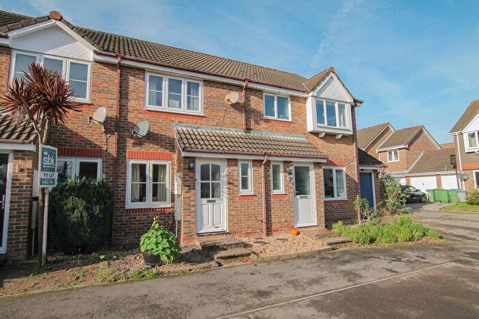 2 Bedroom Terraced House To Rent In Sampan Close, Southampton, SO31