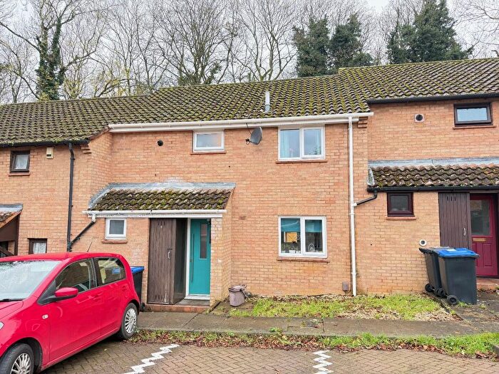 3 Bedroom Terraced House For Sale In Melbury Place, Northampton, NN3