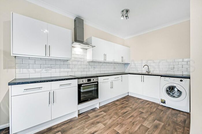 2 Bedroom Terraced House To Rent In Hooper Street, London, E1